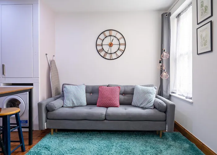 Reef7 - Modern Central Flat, 5 Mins From Beach, Centre And Bournemouth International Centre