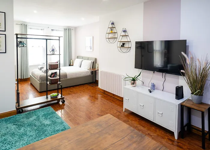 Reef7 - Modern Central Flat, 5 Mins From Beach, Centre And Bournemouth International Centre